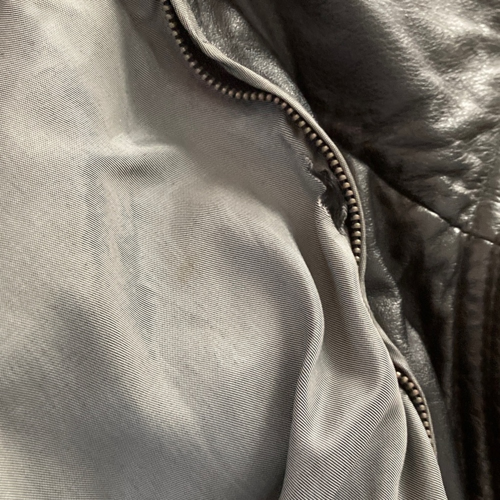 Wilson Classic Black Bomber leather Jacket size medium - Picture 7 of 7